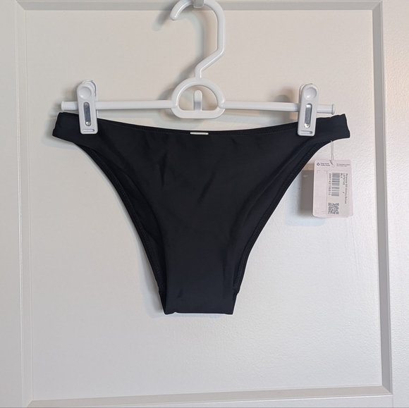 Lululemon Waterside Mid-rise Skimpy Swim Bottom - NWT Black sz 4 - Picture 1 of 7